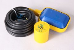 暴雨低洼路段容易積水，浮球開關(guān)水位傳感器及時(shí)預(yù)警系統(tǒng)